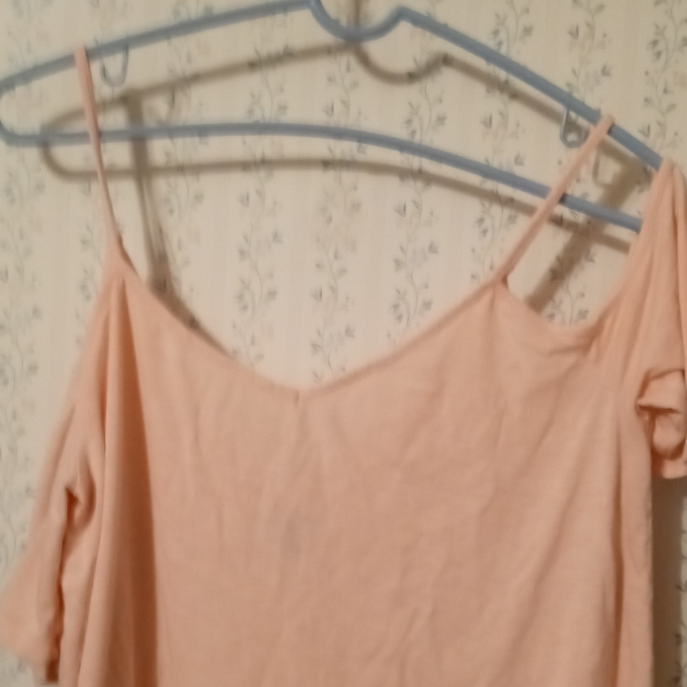 Short sleeve t-shirt peach large
